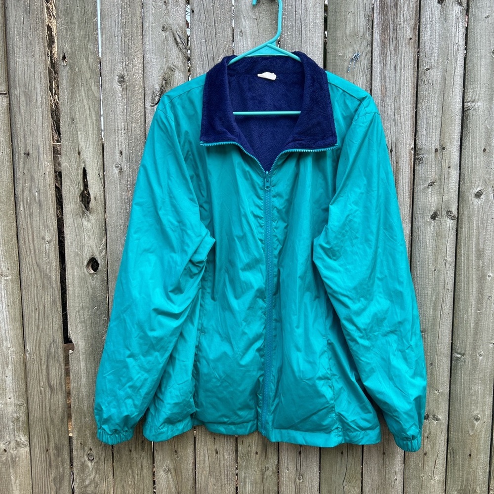 Vintage style windbreaker
